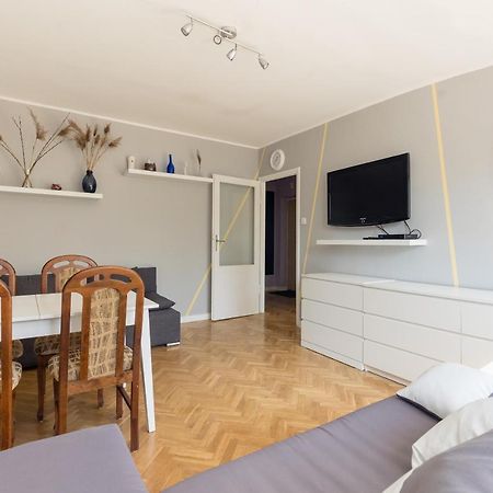 Krasinski Garden 2-Bedroom Apartament 华沙 外观 照片